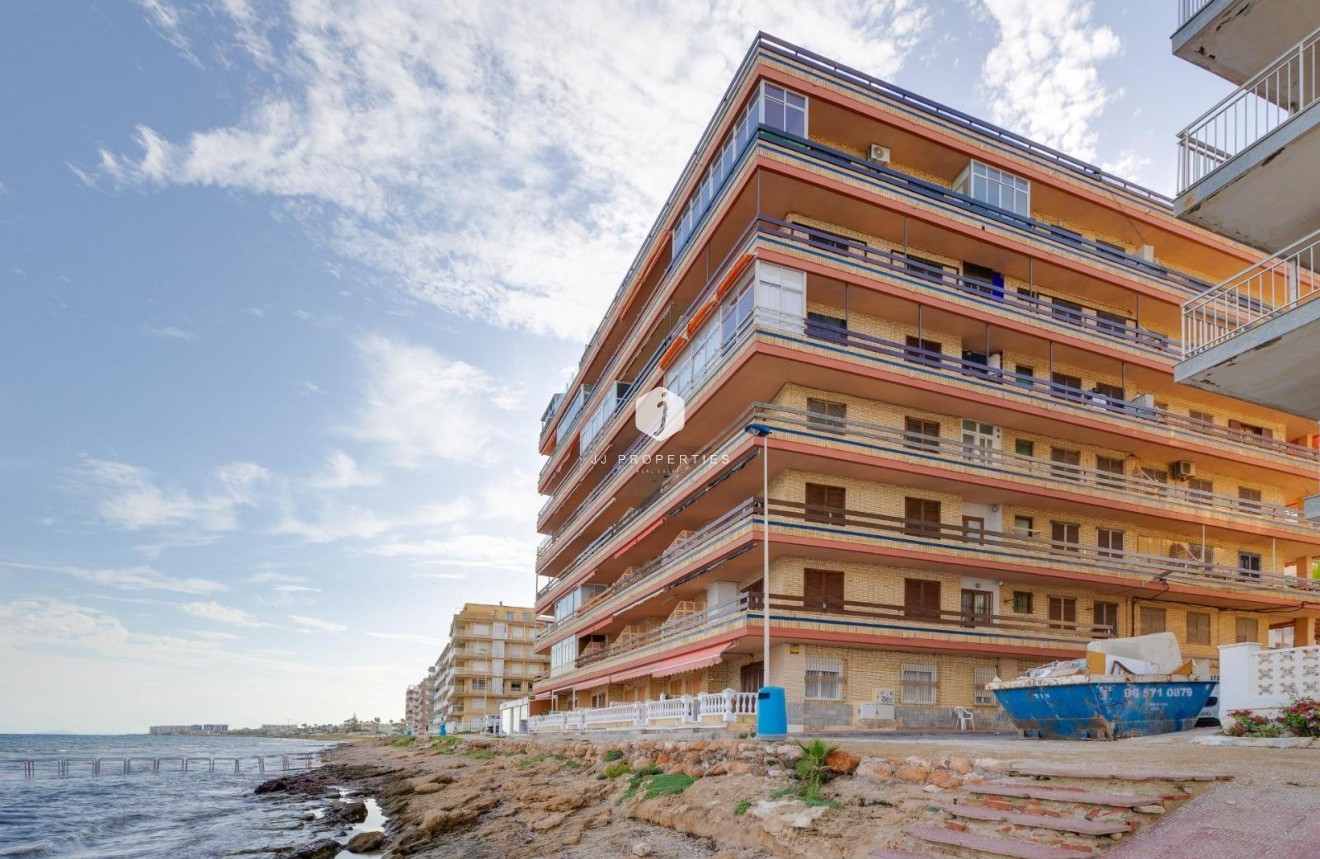 Segunda mano - Apartamento / piso -
Torrevieja - Costa Blanca