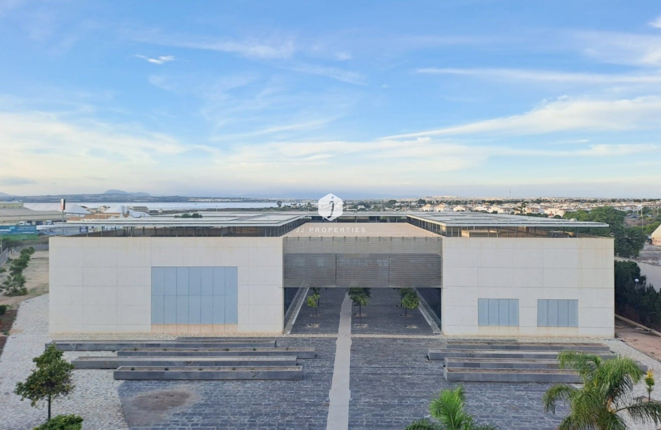 Segunda mano - Apartamento / piso -
Torrevieja - Costa Blanca