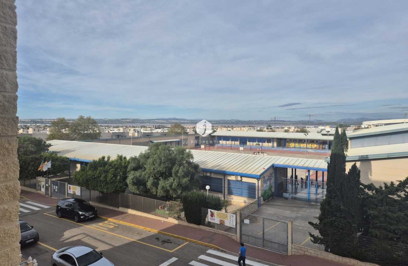 Segunda mano - Apartamento / piso -
Torrevieja - Costa Blanca