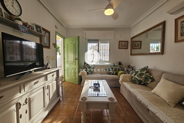 D'occasion - Bungalow -
La Zenia - Costa Blanca