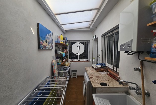 Segunda mano - Bungalow -
La Zenia - Costa Blanca