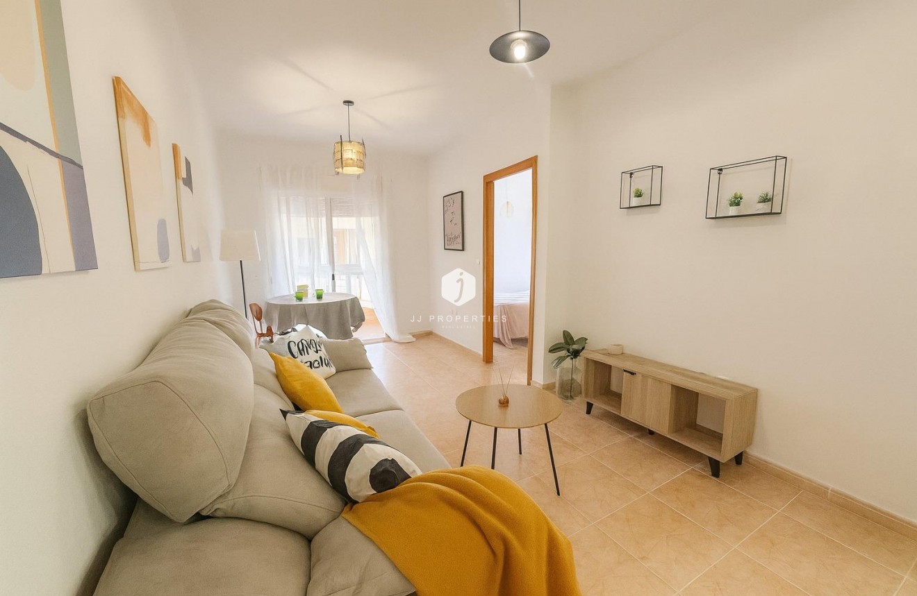 Segunda mano - Apartamento / piso -
Torrevieja - PARQUE DE LAS NACIONES