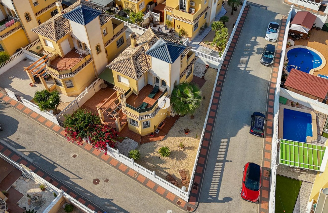 D'occasion - Villa -
Algorfa - Inland