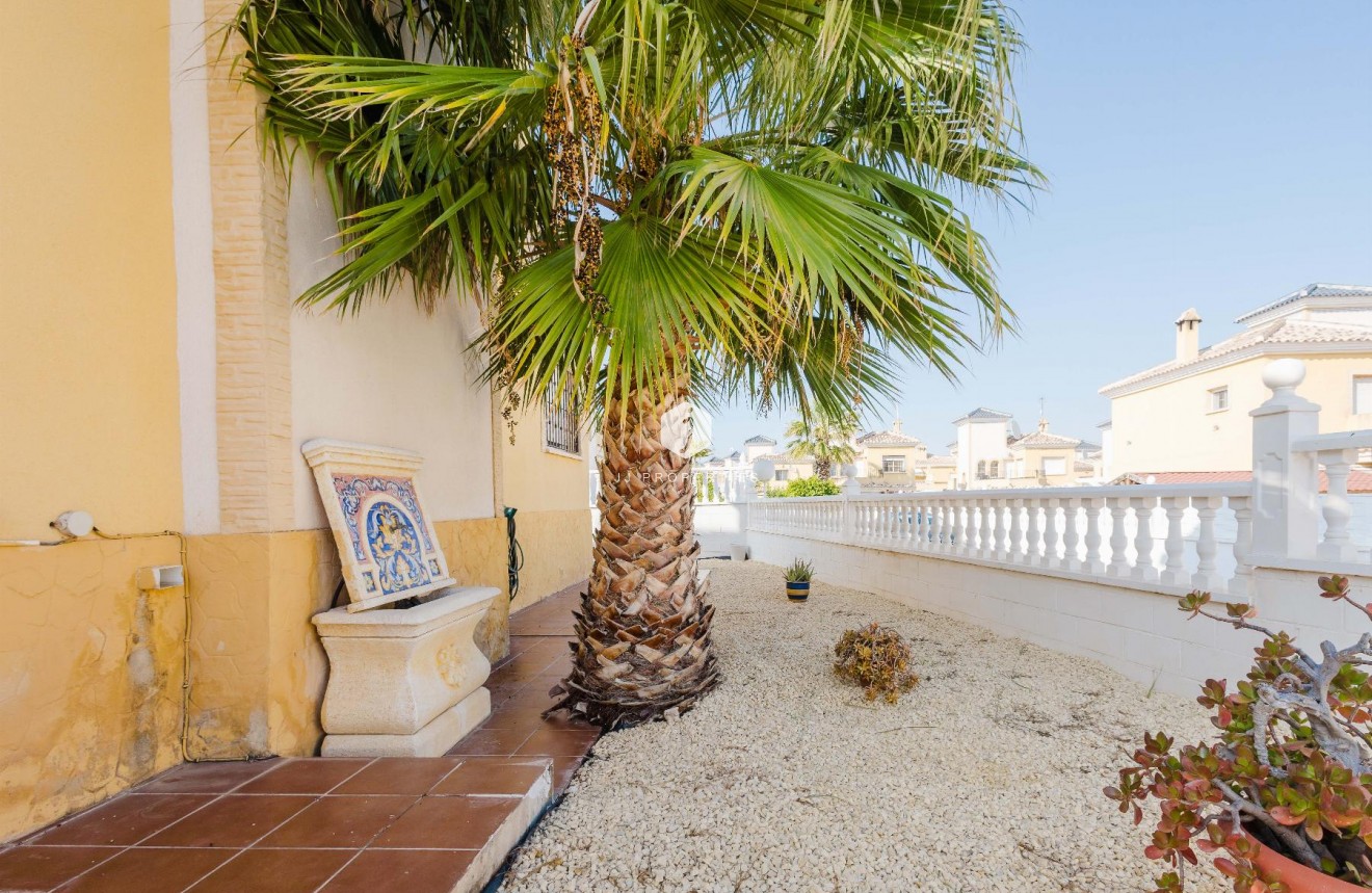 D'occasion - Villa -
Algorfa - Inland