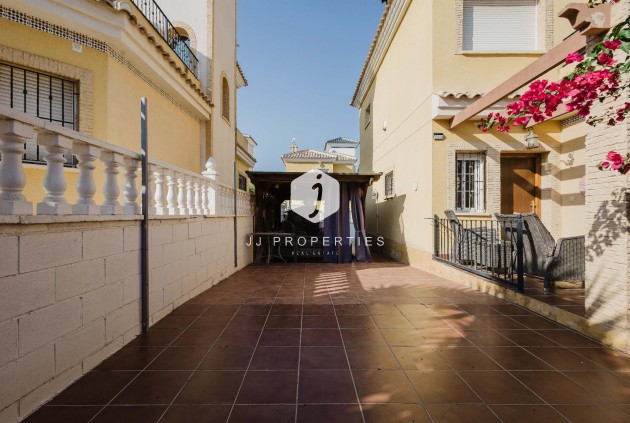 D'occasion - Villa -
Algorfa - Inland