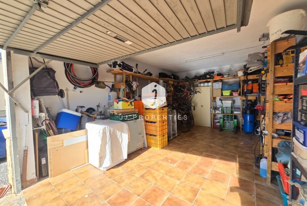 Segunda mano - Casa de campo -
Dolores - Costa Blanca