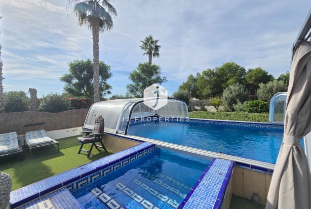 Segunda mano - Casa de campo -
Dolores - Costa Blanca