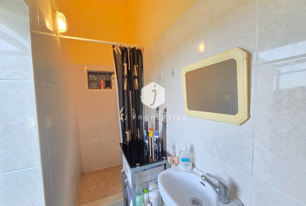 Segunda mano - Casa de campo -
Dolores - Costa Blanca