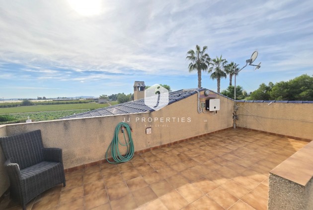 Segunda mano - Casa de campo -
Dolores - Costa Blanca