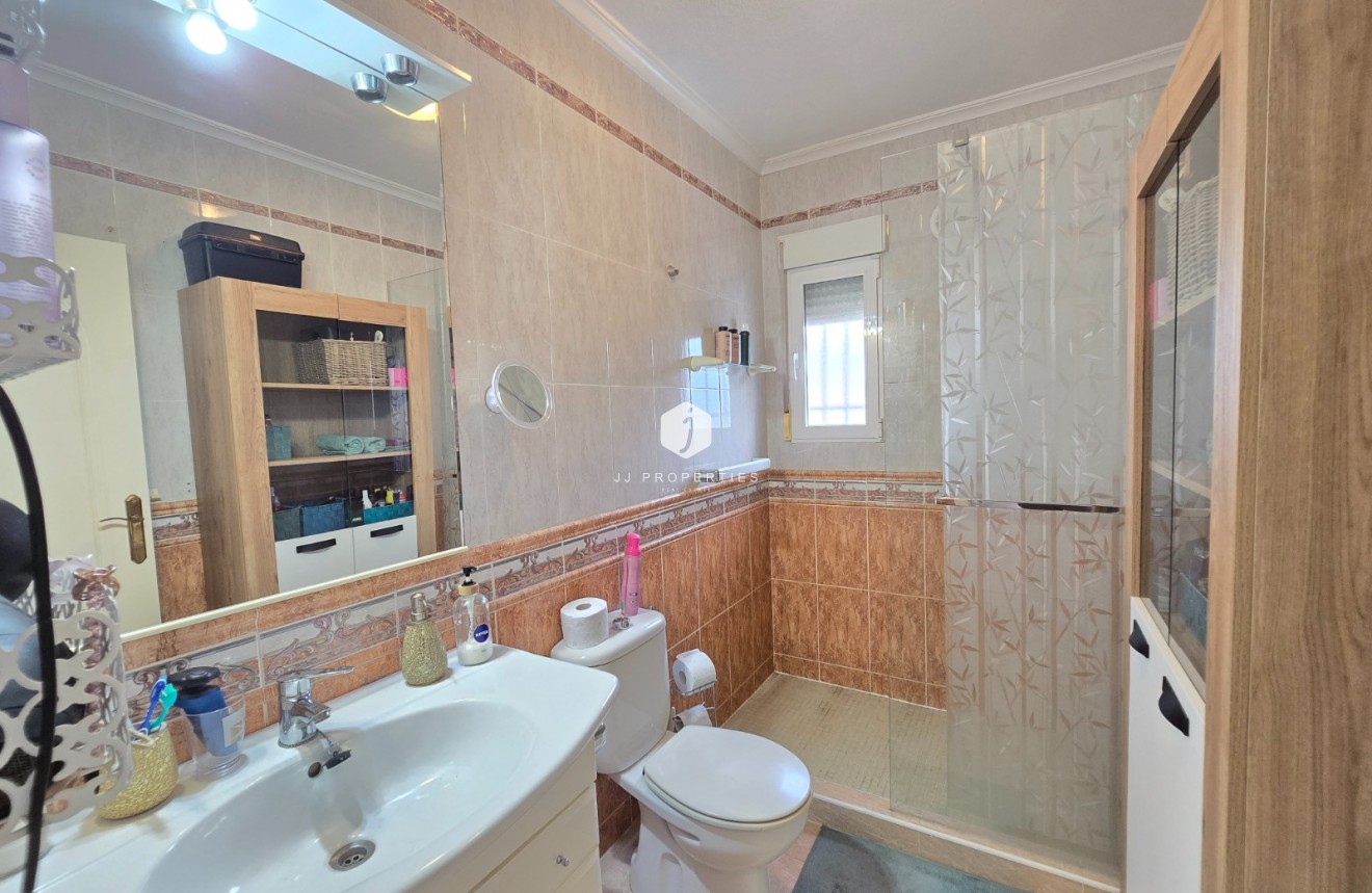 Segunda mano - Casa de campo -
Dolores - Costa Blanca