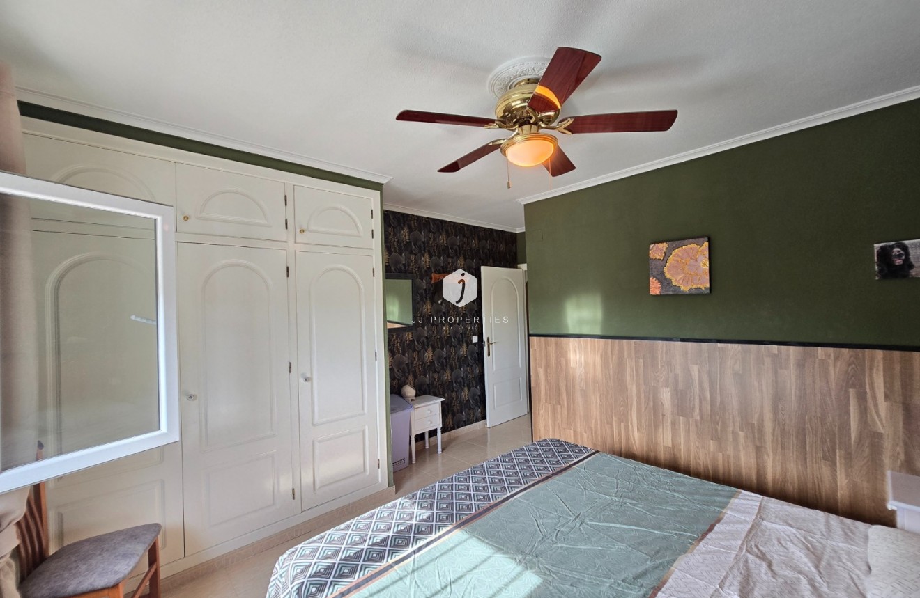 Segunda mano - Casa de campo -
Dolores - Costa Blanca