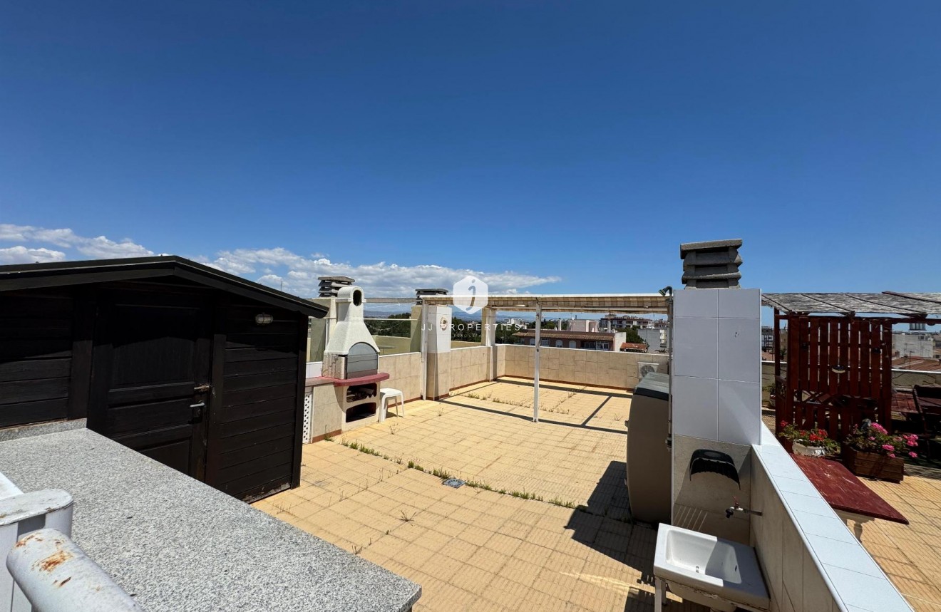 D'occasion - Appartement -
Almoradí - Inland