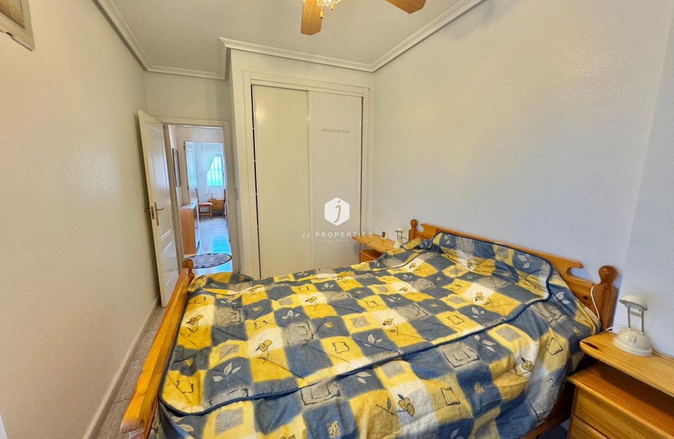 D'occasion - Appartement -
Almoradí - Inland