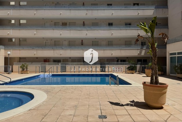 D'occasion - Appartement -
Almoradí - Inland