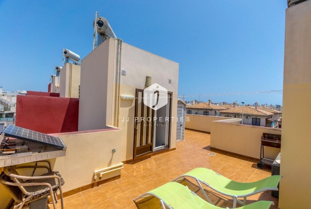 Segunda mano - Chalet -
Torrevieja - aguas nuevas