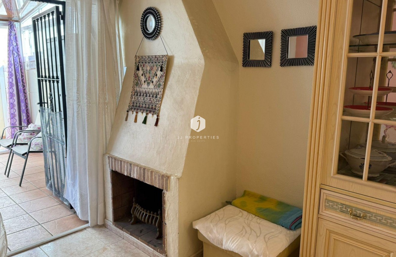 Aus zweiter Hand - Chalet -
Torrevieja - Calas blanca