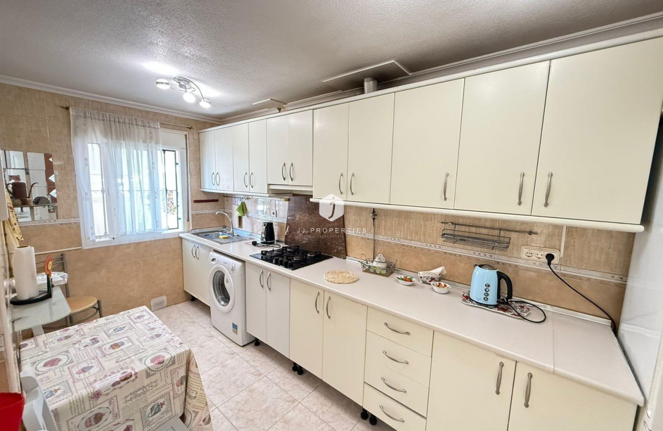 Aus zweiter Hand - Chalet -
Torrevieja - Calas blanca