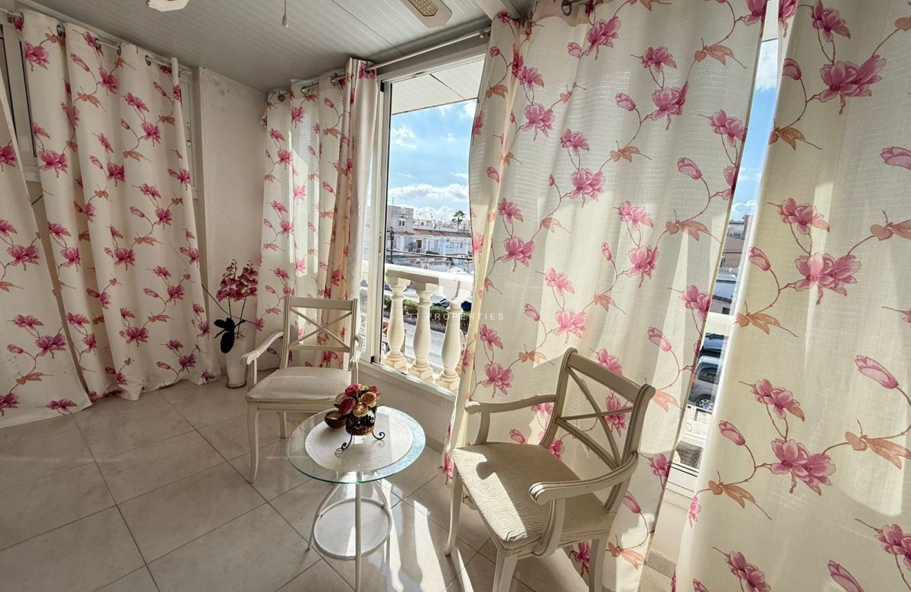 Aus zweiter Hand - Chalet -
Torrevieja - Calas blanca