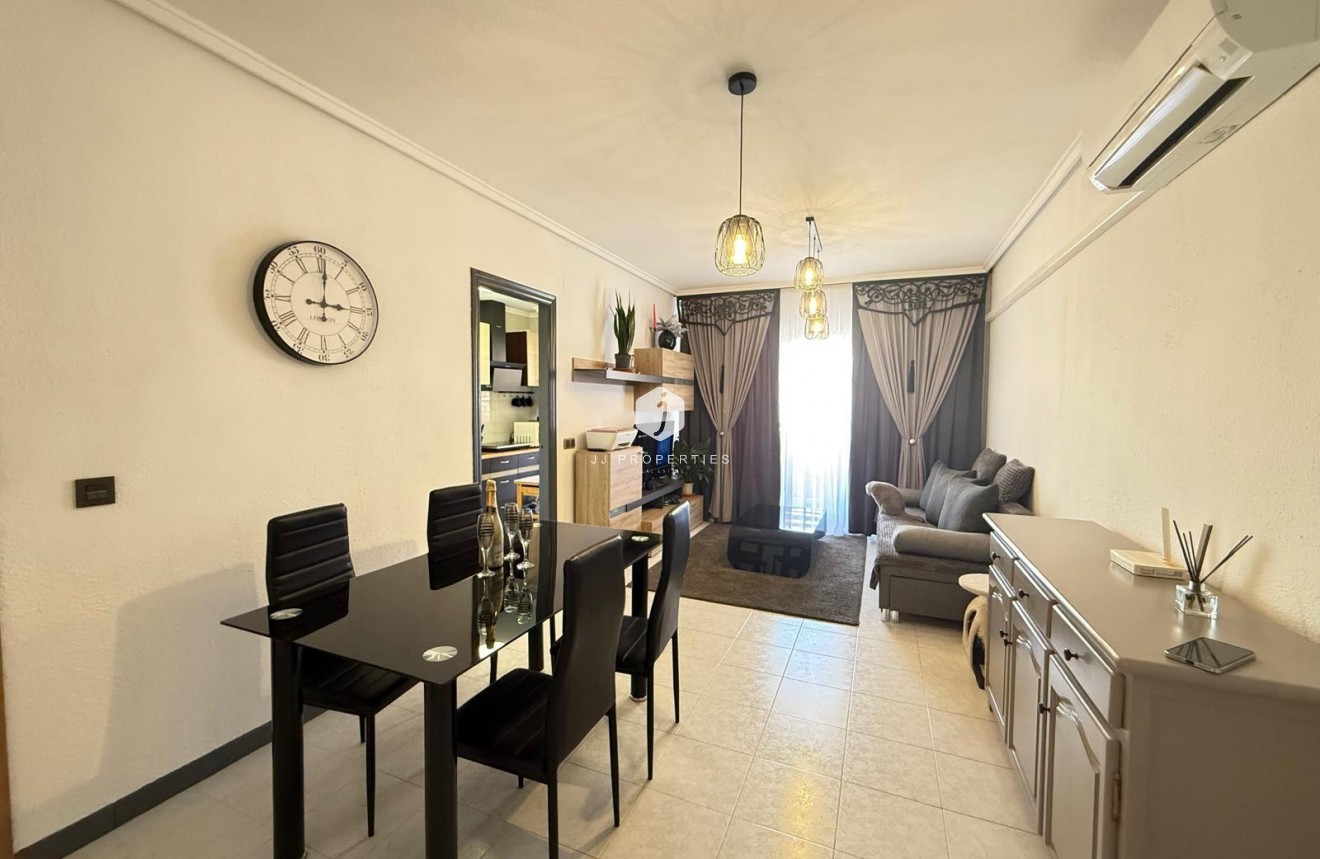 Aus zweiter Hand - Wohnung -
Torrevieja - PARQUE DE LAS NACIONES