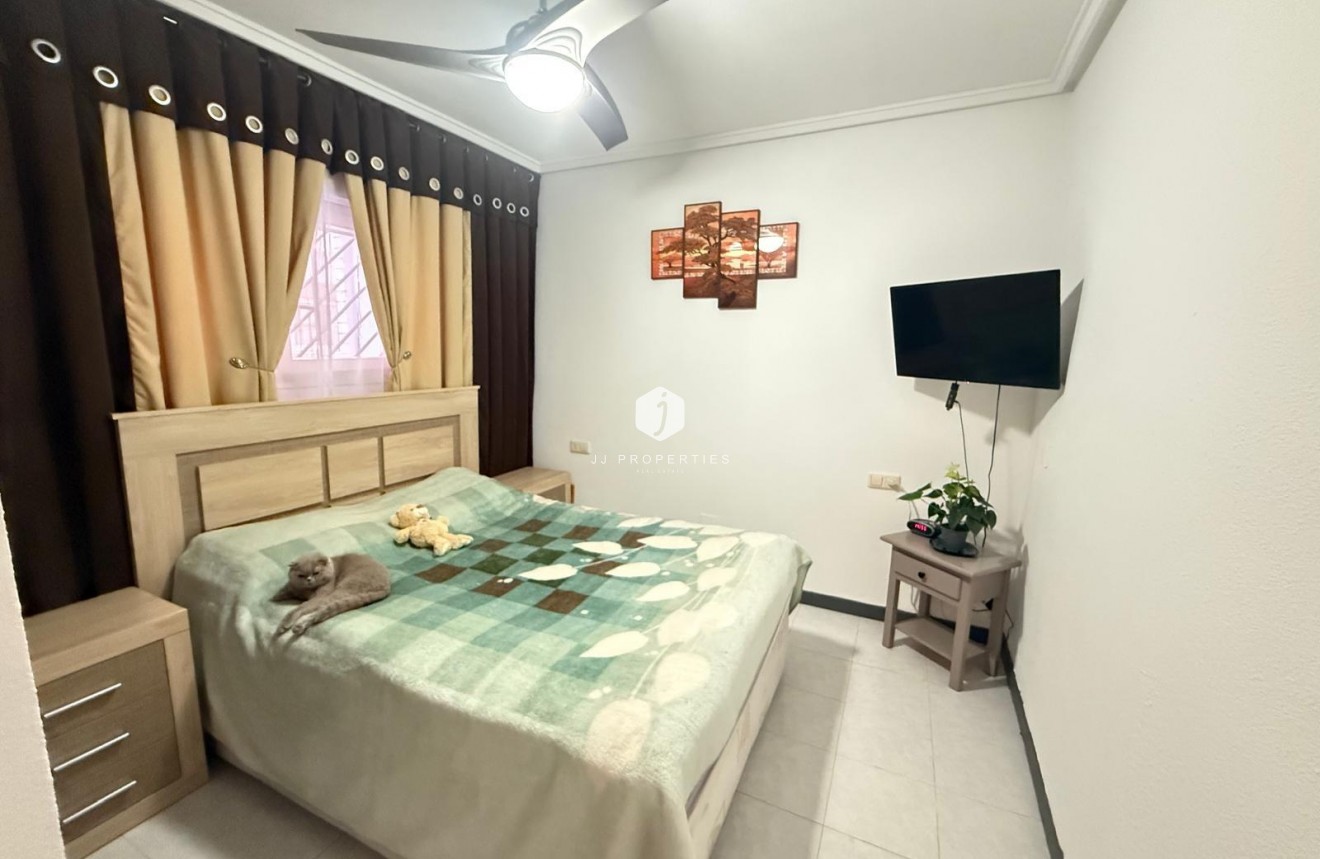 Aus zweiter Hand - Wohnung -
Torrevieja - PARQUE DE LAS NACIONES