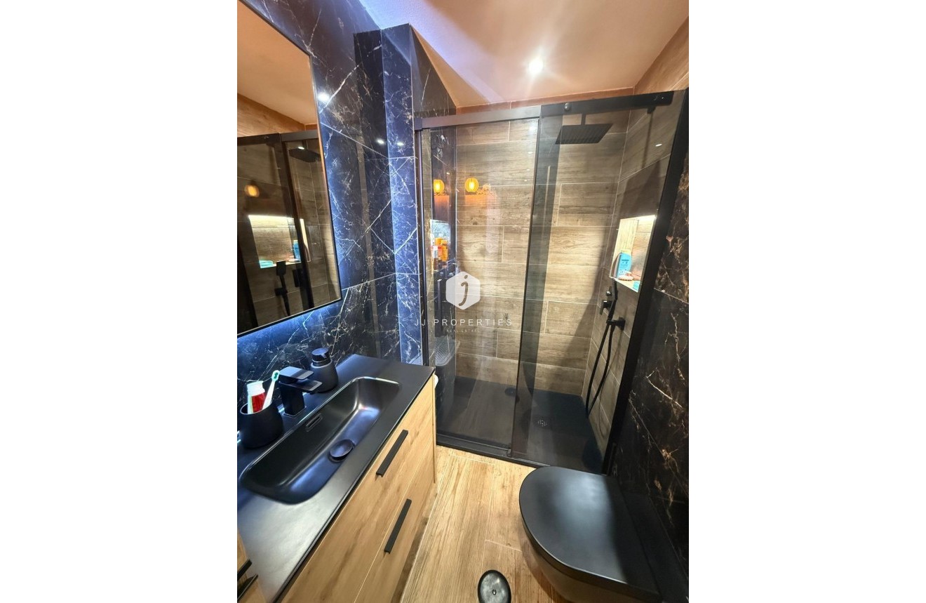 Aus zweiter Hand - Wohnung -
Torrevieja - PARQUE DE LAS NACIONES