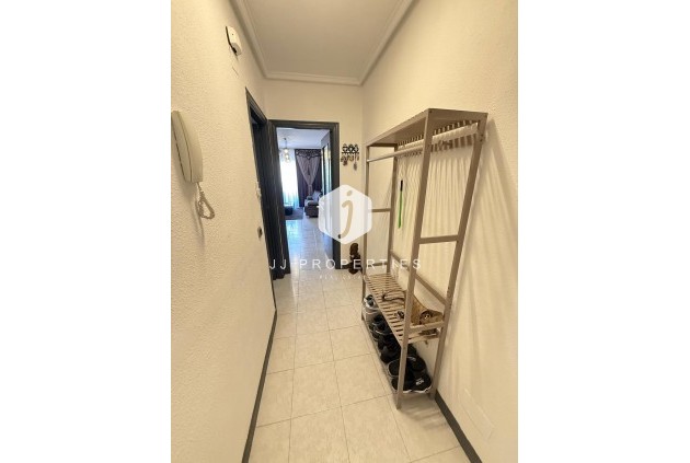 Aus zweiter Hand - Wohnung -
Torrevieja - PARQUE DE LAS NACIONES