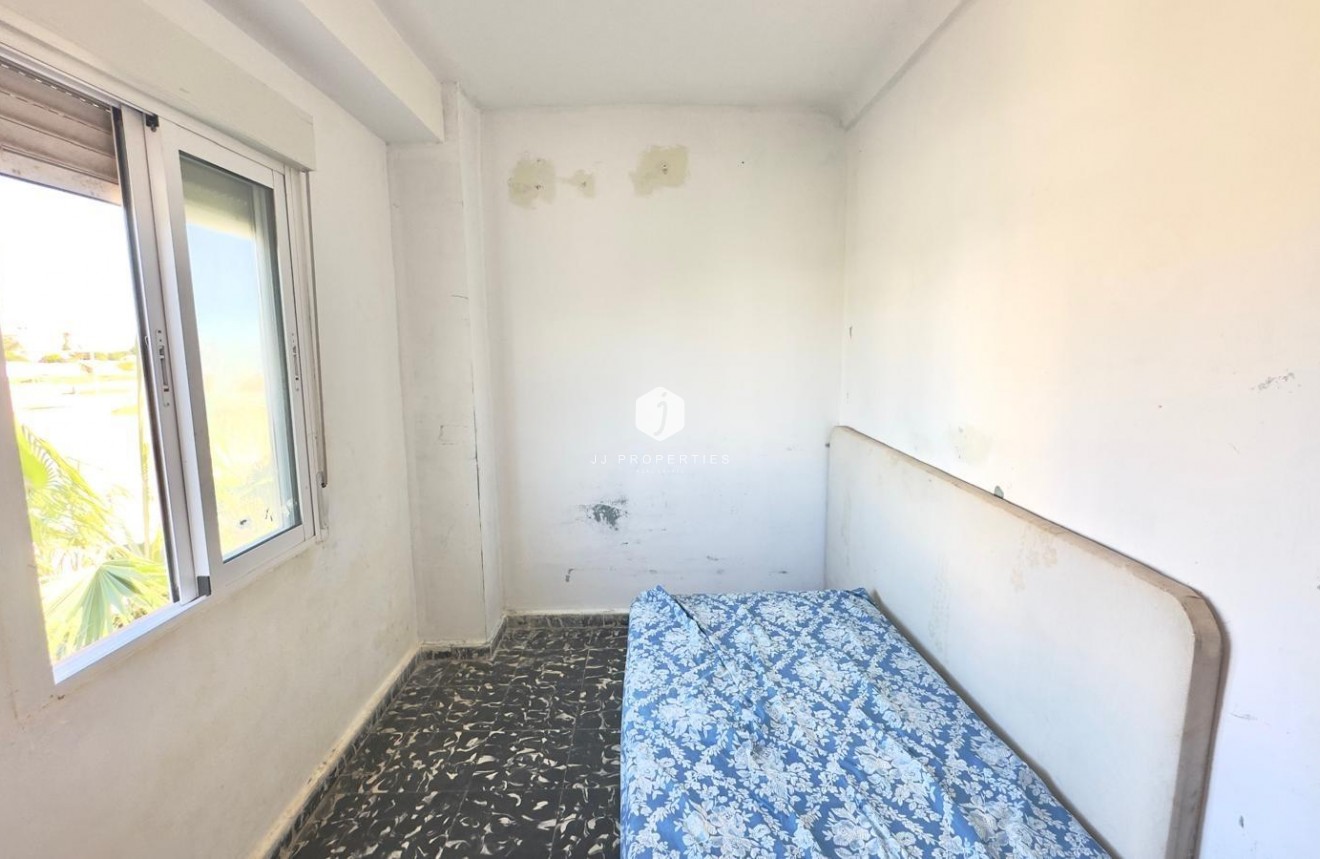 Aus zweiter Hand - Wohnung -
Torrevieja - Zona Los Frutales