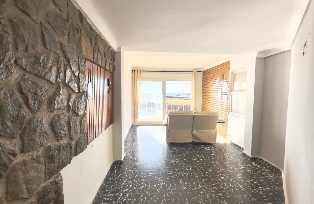 Aus zweiter Hand - Wohnung -
Torrevieja - Zona Los Frutales