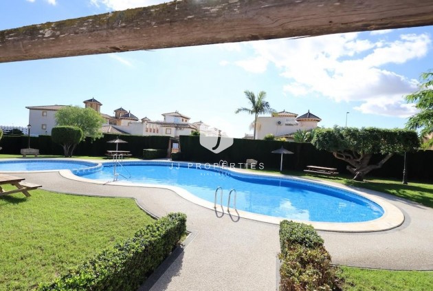 D'occasion - Attique -
Orihuela Costa - Costa Blanca