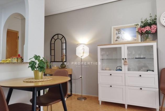 Tweedehands - Penthouse -
Torrevieja - La Mata