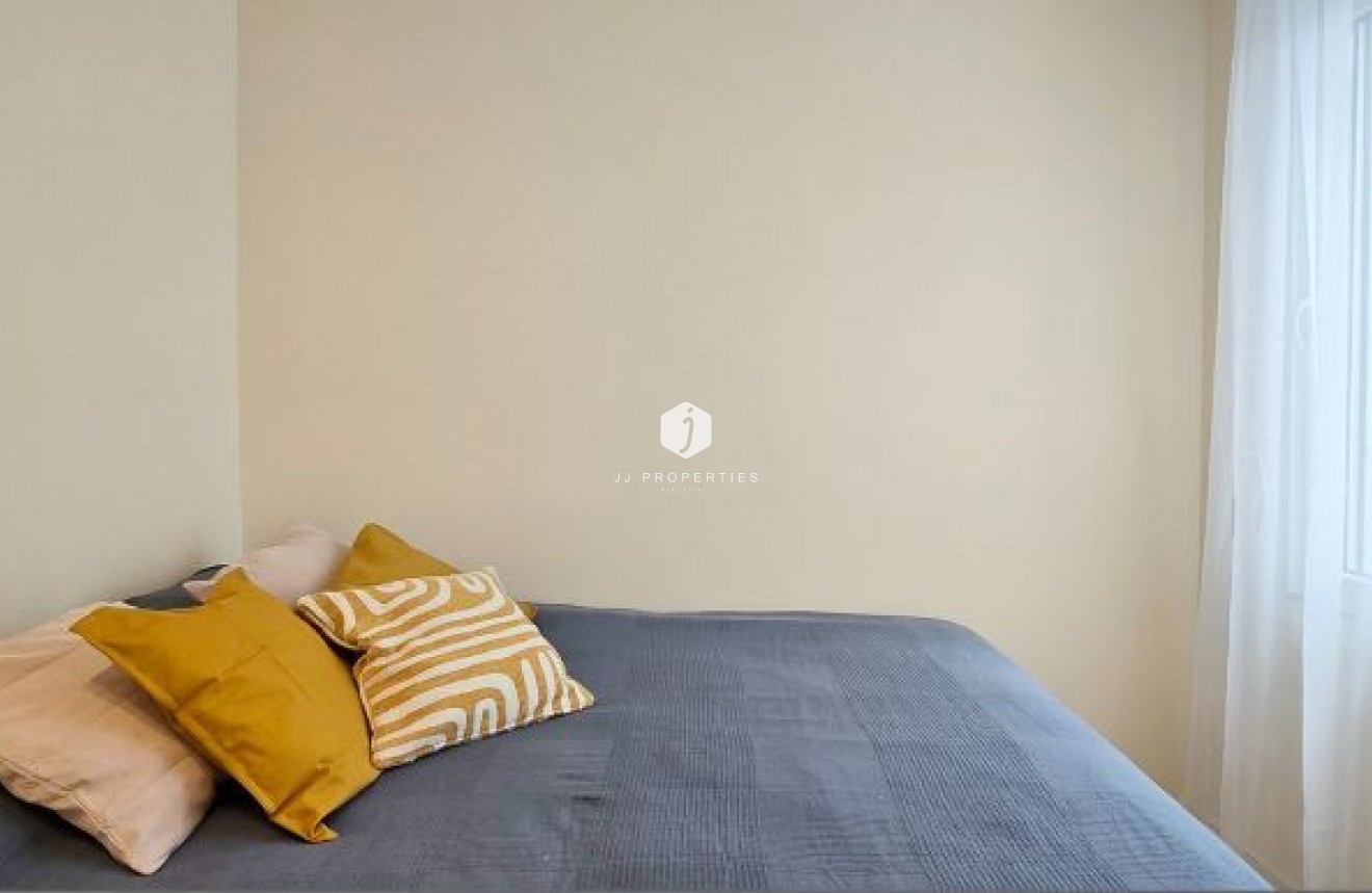 Segunda mano - Apartamento / piso -
Torrevieja - Centro