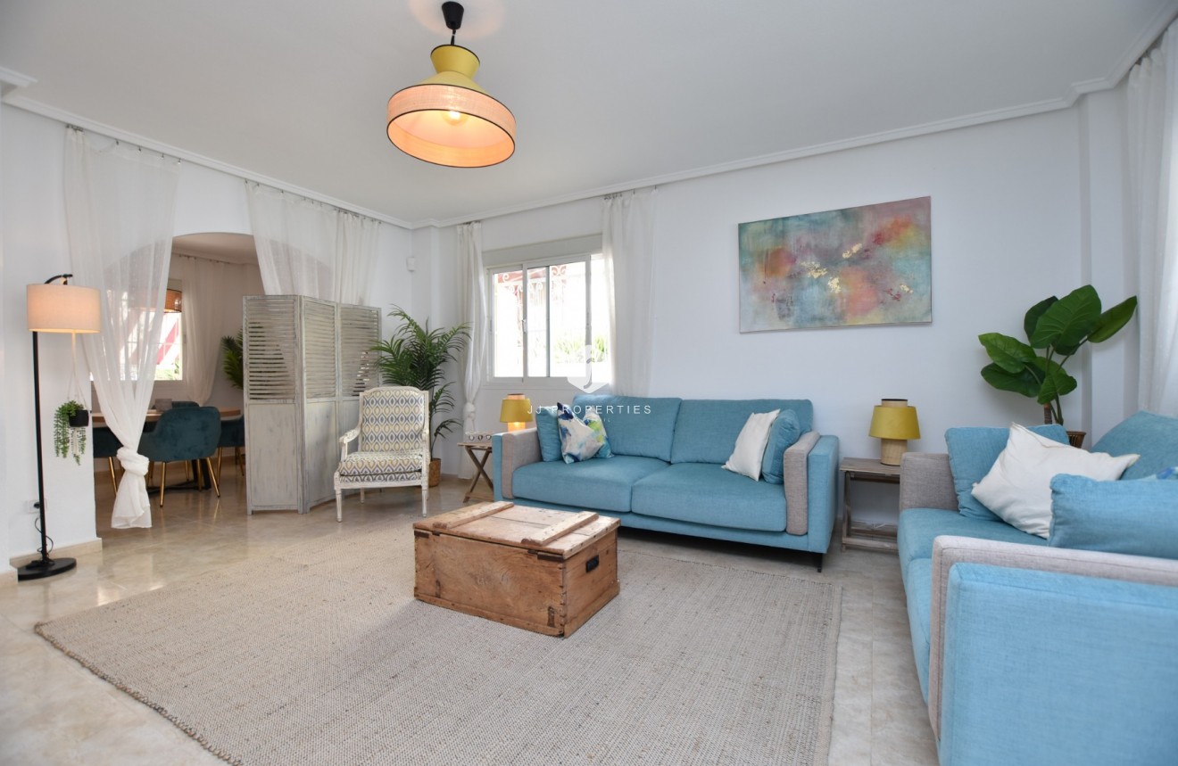 Segunda mano - Chalet -
Ciudad Quesada - Costa Blanca