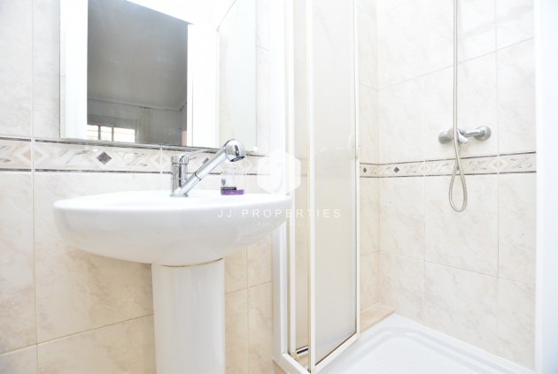 Segunda mano - Chalet -
Ciudad Quesada - Costa Blanca