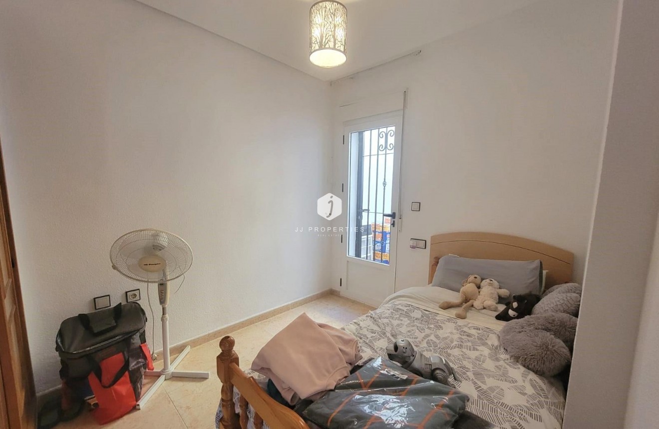 Segunda mano - Chalet -
Los Montesinos - Los Montesinos - Urb. La Herrada