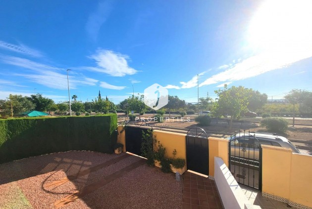 Segunda mano - Chalet -
Los Montesinos - Los Montesinos - Urb. La Herrada