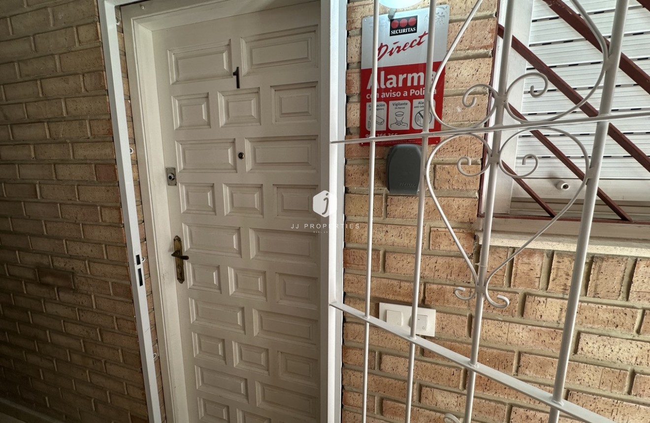 Segunda mano - Apartamento / piso -
Torrevieja - Costa Blanca