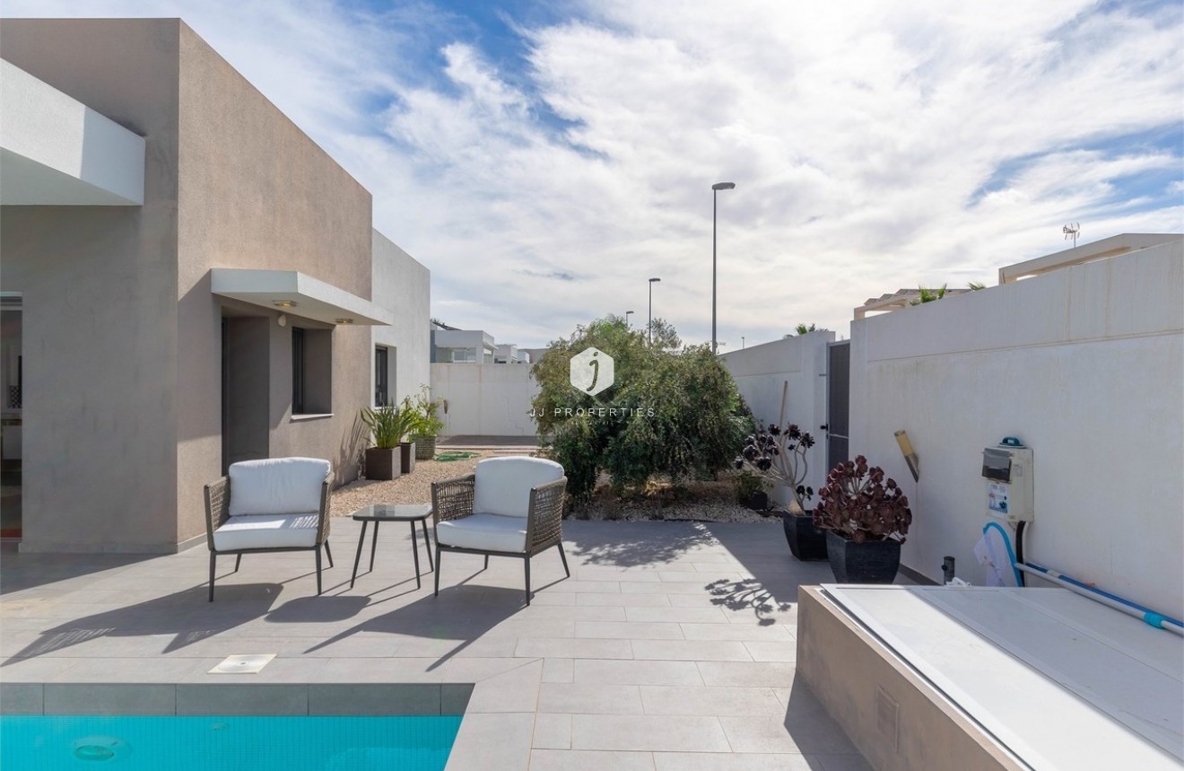 Segunda mano - Villa -
Benijofar - Costa Blanca