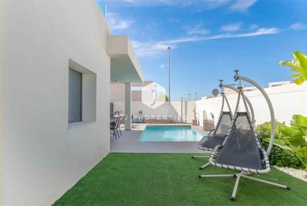 Segunda mano - Villa -
Benijofar - Costa Blanca