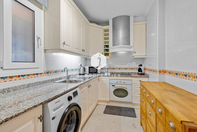 Segunda mano - Apartamento / piso -
Playa Flamenca - Costa Blanca