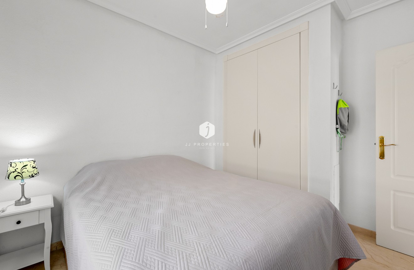 Segunda mano - Apartamento / piso -
Playa Flamenca - Costa Blanca