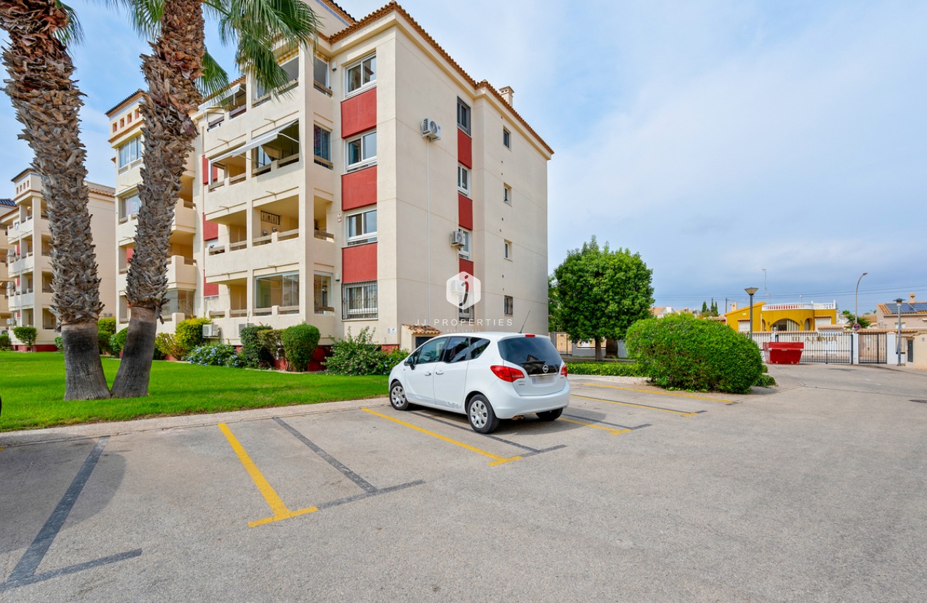 Segunda mano - Apartamento / piso -
Playa Flamenca - Costa Blanca