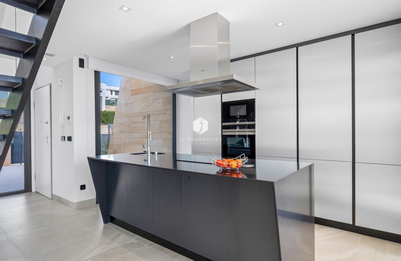 Segunda mano - Villa -
Orihuela Costa - Costa Blanca