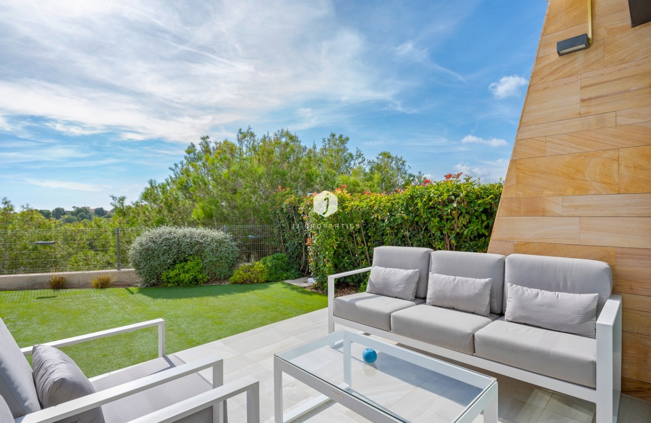 Segunda mano - Villa -
Orihuela Costa - Costa Blanca