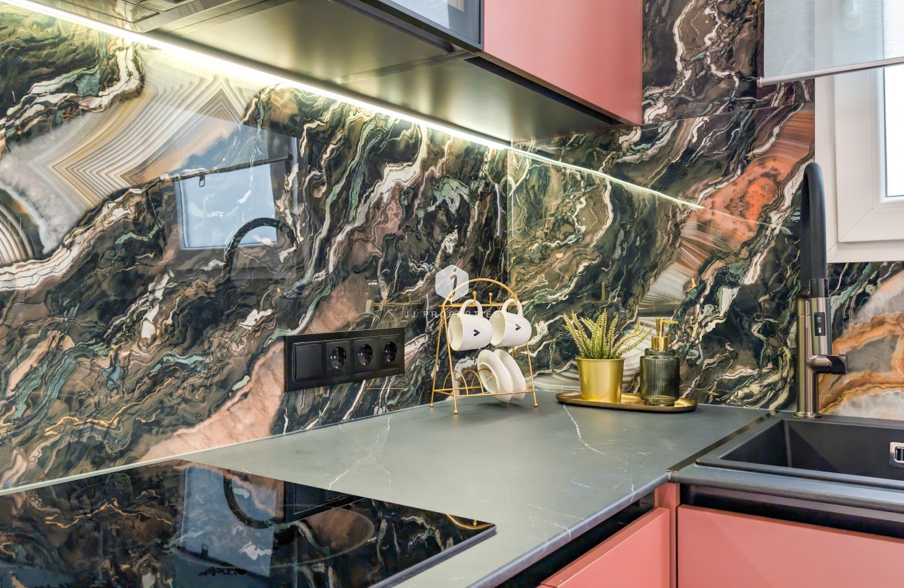 Segunda mano - Apartamento / piso -
Torrevieja - Costa Blanca