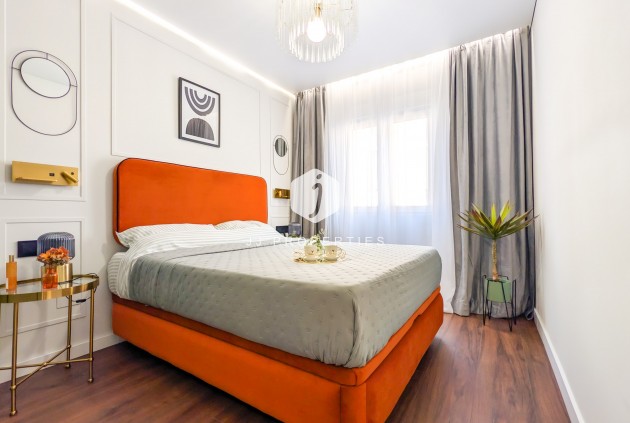 Segunda mano - Apartamento / piso -
Torrevieja - Costa Blanca