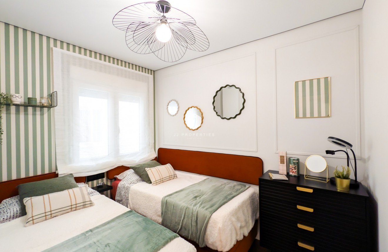 Segunda mano - Apartamento / piso -
Torrevieja - Costa Blanca