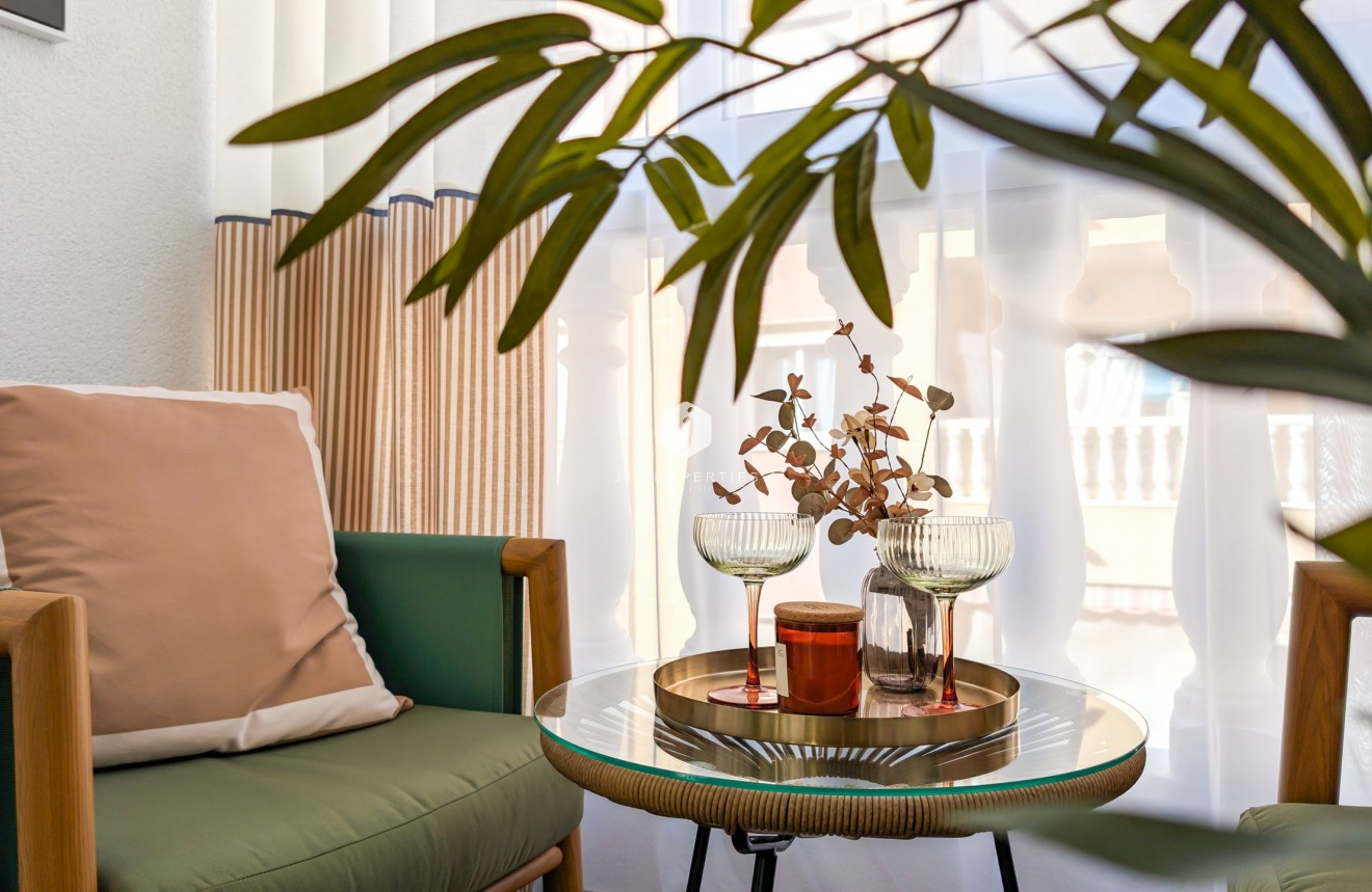 Segunda mano - Apartamento / piso -
Torrevieja - Costa Blanca