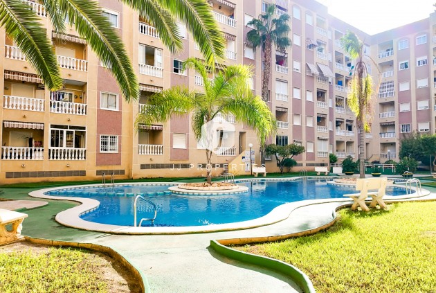 Segunda mano - Apartamento / piso -
Torrevieja - Costa Blanca