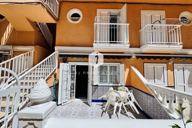 Segunda mano - Chalet -
La Mata - Costa Blanca