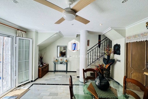 Segunda mano - Chalet -
La Mata - Costa Blanca